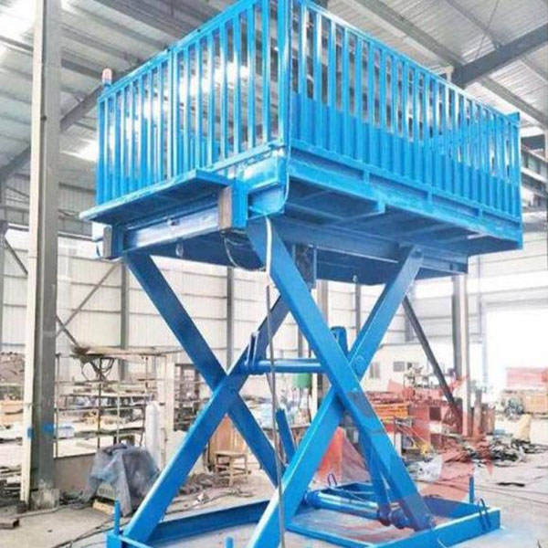 河南导轨式升降货梯设备供应厂家